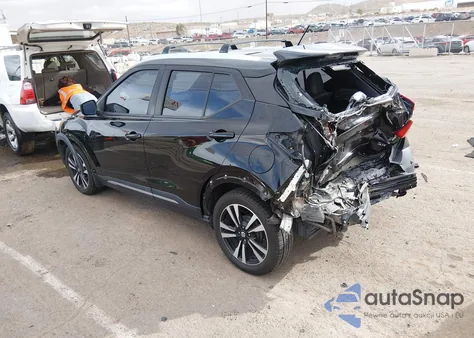2020 Nissan Kicks Sr Xtronic Cvt z USA, uszkodzony, nr VIN 3N1CP5DV4LL491128